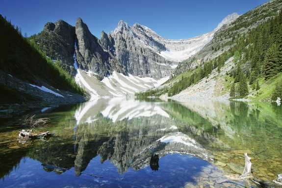 LAKE AGNES