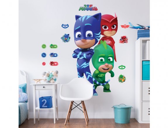 PJ Masks som väggdekor i barnrummet
